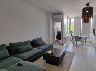 Apartament 2 camere etaj 1 central finisat cu parcare ( ID 22907)