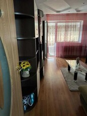 Apartament 2 camere, Razboieni, cu balcon