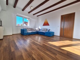 Apartament 2 camere ultraspatios, parcare, zona Coresi