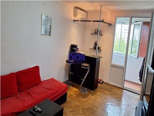 APARTAMENT 3 CAM, METROU DRISTOR