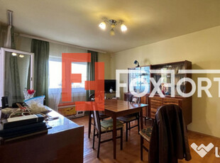 Apartament 3 camere + 2 balcoane, zona Lipovei