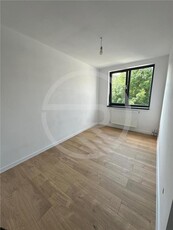 Apartament cu 3 camere, 56 mp utili, situat in cartierul Plopilor!