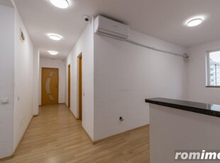 Apartament 3 camere, 74 mp, finisat, parcare, zona Tineretului