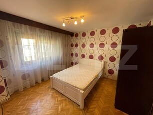 Apartament 3 camere decomandat, 70mp utili, zona Victoriei