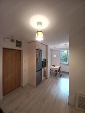 Apartament 3 camere, decomandat, P din 4 - bd Bracoveanu - Izvorul Trotușului