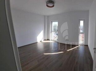 Apartament 3 camere in zona IRIS