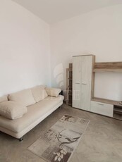 Apartament 3 camere in zona ULTRACENTRALA