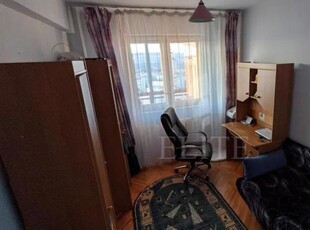 Apartament 3 camere in zona Zorilor