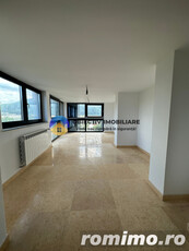 Apartament 3 camere + living 92 mp PRECISTA