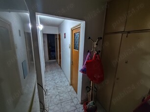 Apartament 3 camere Piata Rahova Buzoieni Margeanului