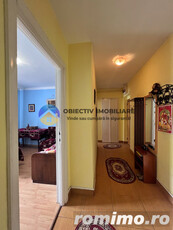 Apartament 3 camere-Zona Centru/UNIC