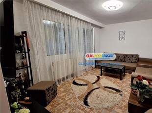 Apartament 4 camere, decomandat, centrala proprie, et.1, str.Burdujeni