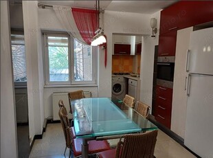 Apartament 4 camere Zona Centrul Civic