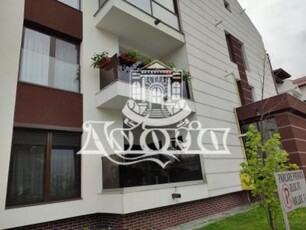 APARTAMENT 5 CAMERE/207MP PENTHOUSE ZONA NORD 900 EURO/LUNA NEGOCIABIL