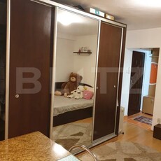 Apartament cu 1 camera, etaj intermediar, 24mp, zona Farmec