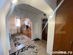 Apartament cu 4 camere, 82mp, zona 8