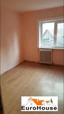 Apartament cu 4 camere de vanzare in Alba Iulia.