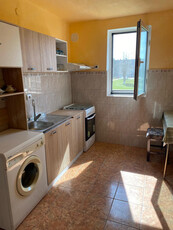 Apartament 2 cam et.1 decomandat cf1