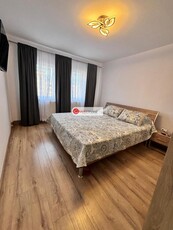 Apartament modern, 2 camere decomandate, etaj 3, zona Cetate