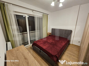 Apartament nou, 2 camere, boxa, zona Teilor