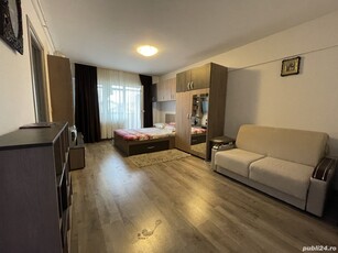 Apartament o camera mobilat + loc parcare