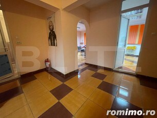 Apartament / Spatiu comercial, 75mp, Calea Moldovei