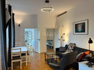 Apartament ultracentral, zona Piata Muzeului, Cluj-Napoca