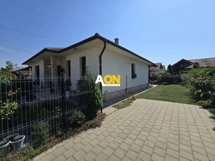 Casă de Vânzare, 3 Camere, 352mp Teren, Orizont