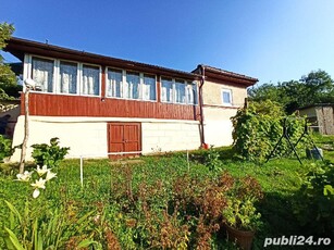 Casă de vânzare sau schimb cu apartament garsonieră Chiajna.