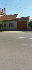 Casa 3 camere, curte, gradina garaj anexe