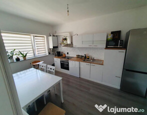 Casa tip duplex,zona Avram Iancu