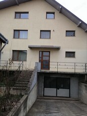 Casa zona Liceului Pedagogic str. Mărăști