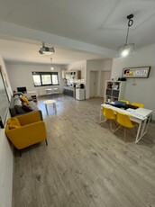 De vanzare Apartament 3 camere, zona Centru Bloc Nou. Pret vanzare: 85000 Euro.