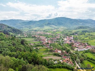 FILM! 8.500 mp intravilan + casa traditionala, Sinca Noua, Brasov