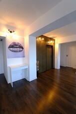 Oportunitate Unică: Apartament Elegant cu 4 Camere, Complet Renovat, în Ploiești, Zona Malu Roșu!