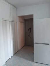 Particular vand apartament decomandat