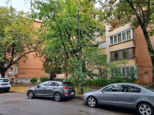 Proprietar. Vand apartament 2 camere-Zona Medicinei