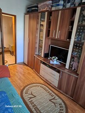 Proprietar vand apartament