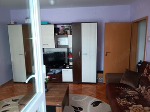 Schimb apartament cu 2 camere conf.2 nedecomandat cu balcon , etaj 2 în Sibiu.