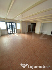 Spatiu comercial, 157mp, zona Pacurari