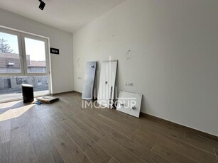 Spatiu comercial, 65 mp, zona accesibila