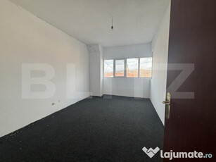 Spatiu comercial 70mp - Central