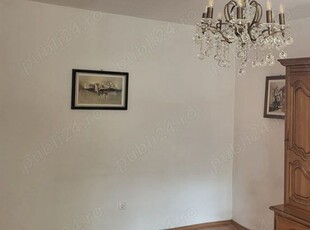 Vand ap 2 camere parter cu balcon zona Biserica Alba Dacia