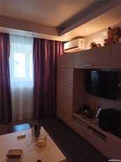 Vand apartament 2 camere