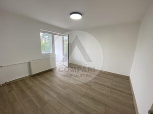 Vand apartament 2 camere Grivitei