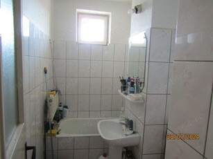 vand apartament 2 camere Ostirii, Sibiu