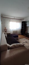 Vând apartament 3 camere decomandat Podu Iloaiei centru