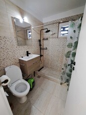 vand apartament