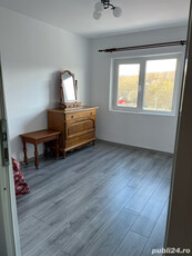 Vand Apartament 4 camere