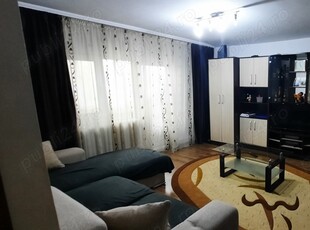 Vând apartament 4 camere